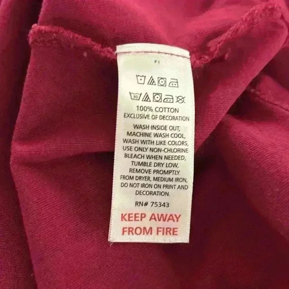 Issac Mizrahi Girls unicorn Shirt Size M (5-6) cranberry color with sequins - Picture 6 of 6